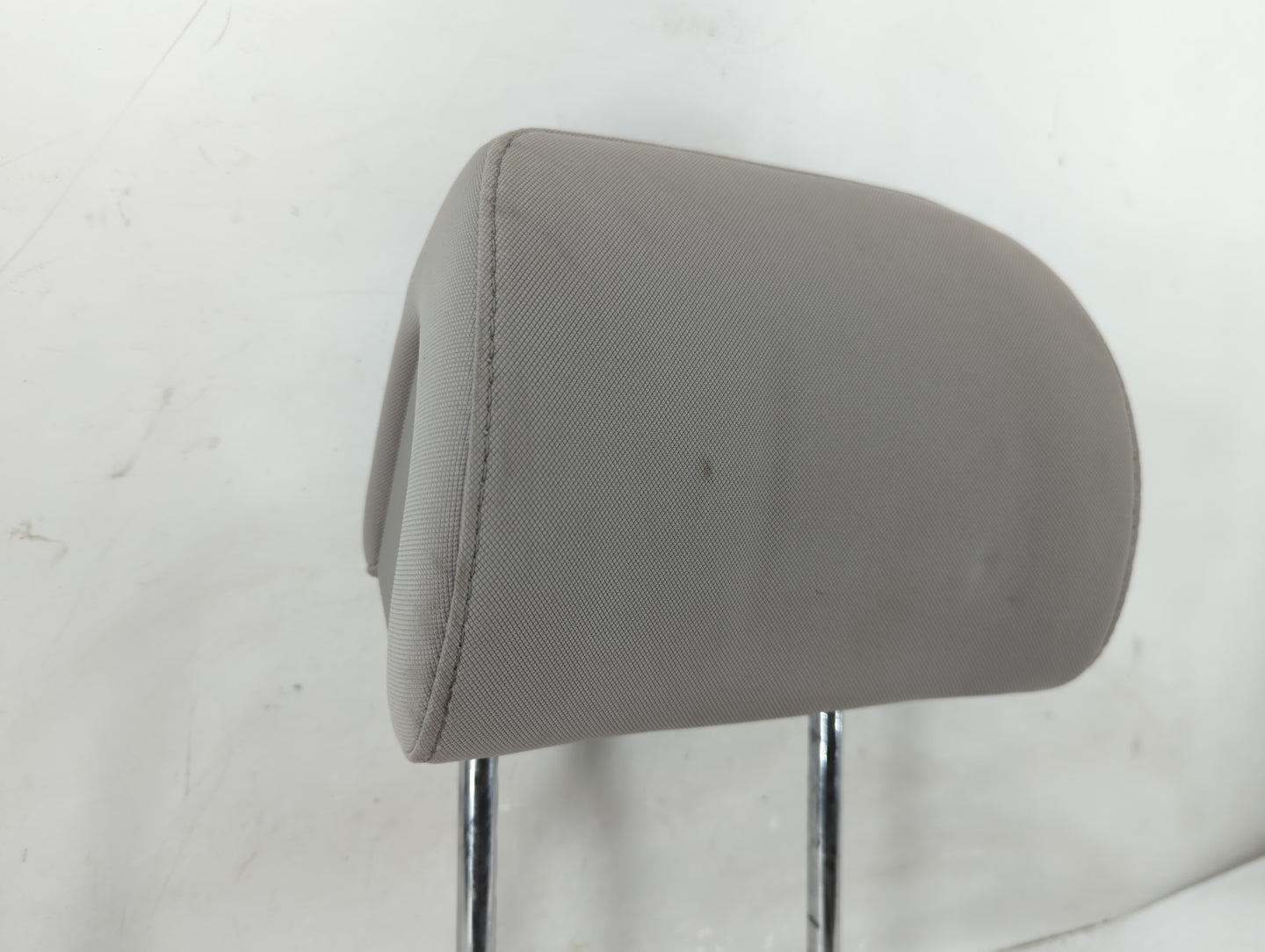 2016 Hyundai Sonata Headrest Head Rest Rear Seat Fits OEM Used Auto Parts - Oemusedautoparts1.com