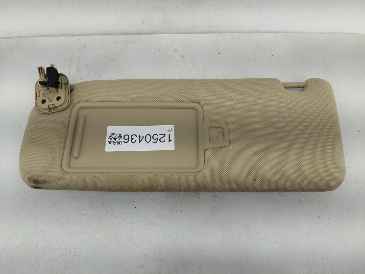 2015-2019 Hyundai Sonata Sun Visor Shade Replacement Driver Left Mirror Fits Fits 2015 2016 2017 2018 2019 OEM Used Auto Par