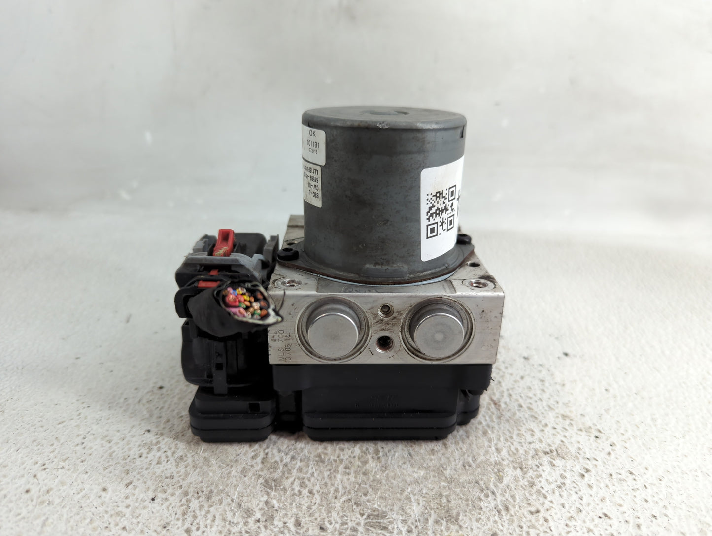 2015-2017 Hyundai Sonata ABS Pump Control Module Replacement P/N:58920-C2201 C2589-20501 Fits Fits 2015 2016 2017 OEM Used A