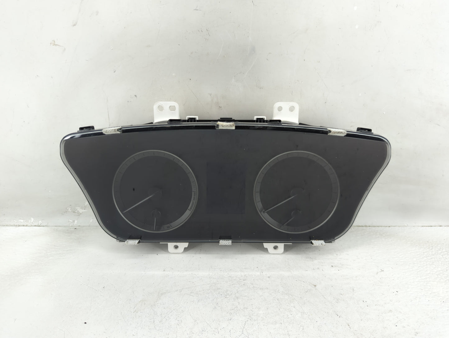 2016-2017 Hyundai Sonata Instrument Cluster Speedometer Gauges P/N:94001-C2200 Fits Fits 2016 2017 OEM Used Auto Parts - Oem