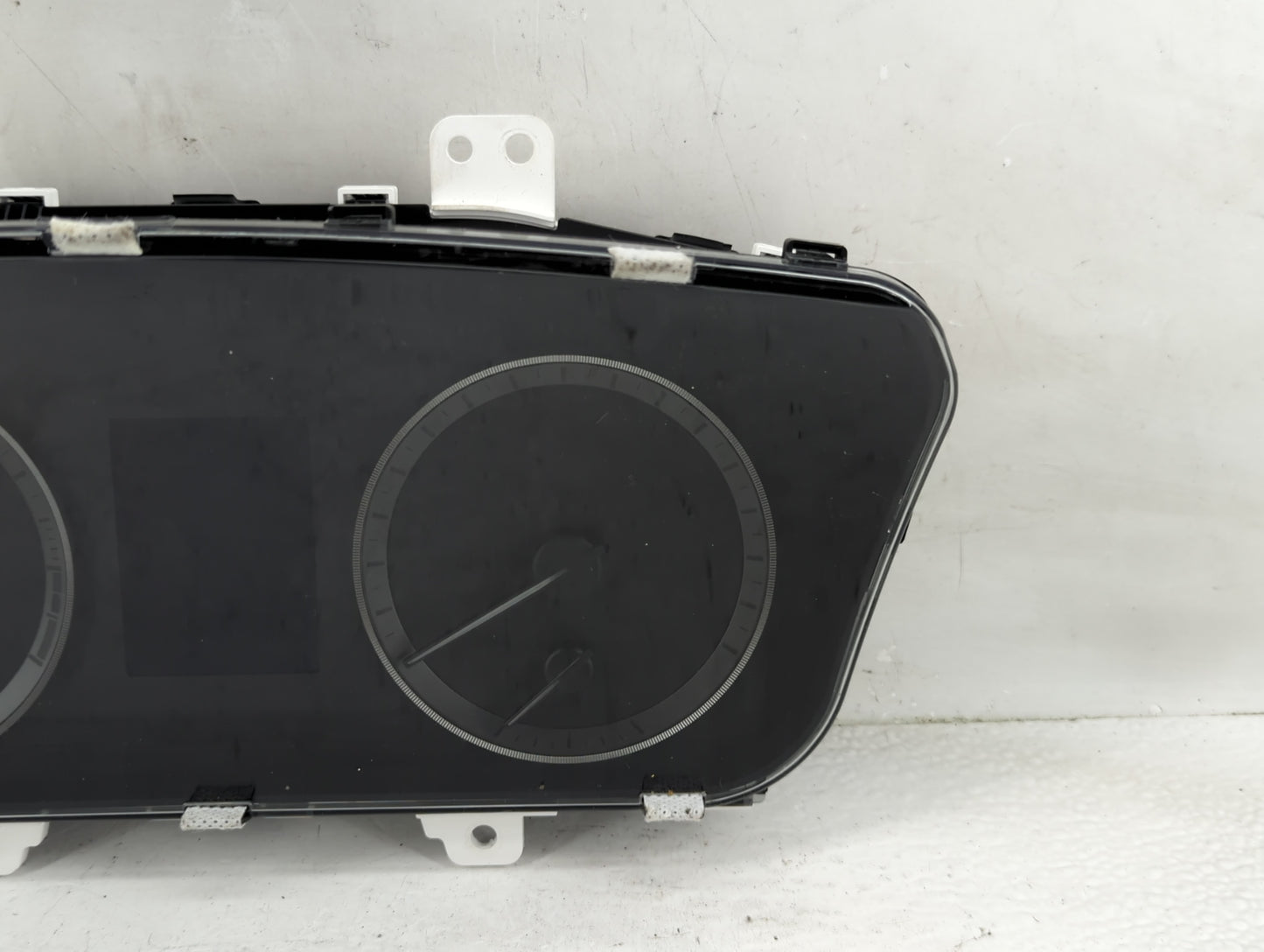2016-2017 Hyundai Sonata Instrument Cluster Speedometer Gauges P/N:94001-C2200 Fits Fits 2016 2017 OEM Used Auto Parts - Oem
