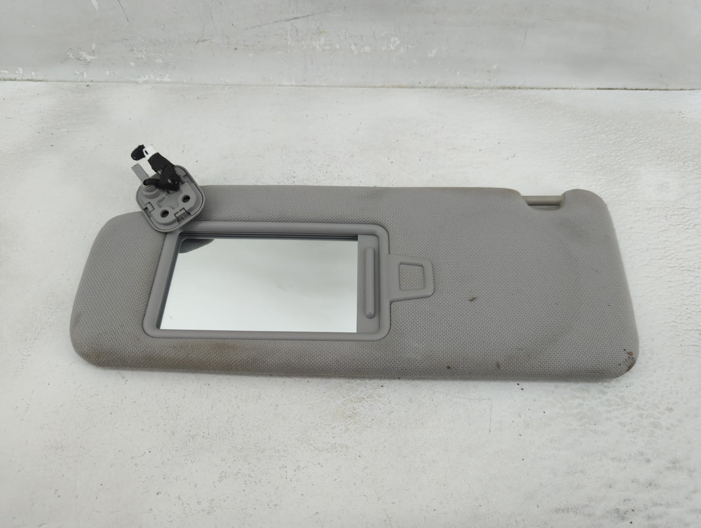 2015-2019 Hyundai Sonata Sun Visor Shade Replacement Driver Left Mirror Fits Fits 2015 2016 2017 2018 2019 OEM Used Auto Par