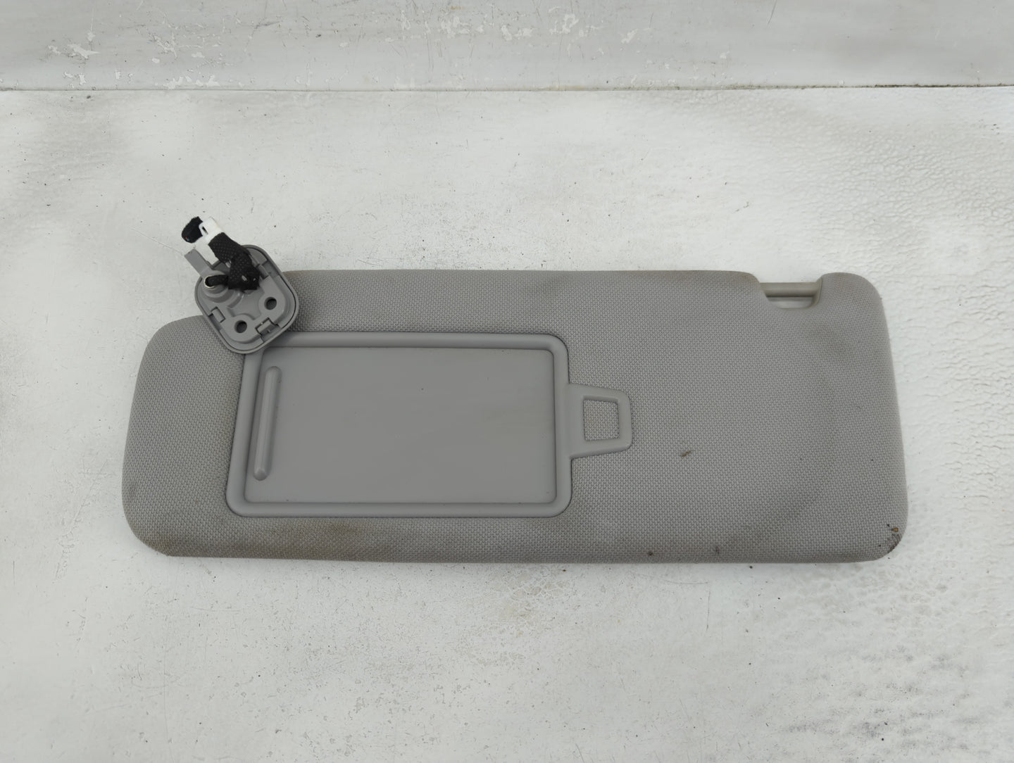 2015-2019 Hyundai Sonata Sun Visor Shade Replacement Driver Left Mirror Fits Fits 2015 2016 2017 2018 2019 OEM Used Auto Par