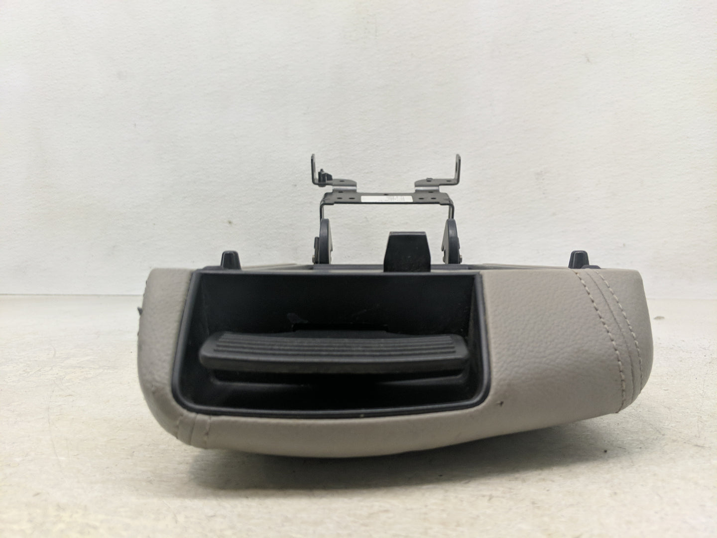 2016 Hyundai Sonata Center Console Armrest Cover Lid Fits OEM Used Auto Parts - Oemusedautoparts1.com