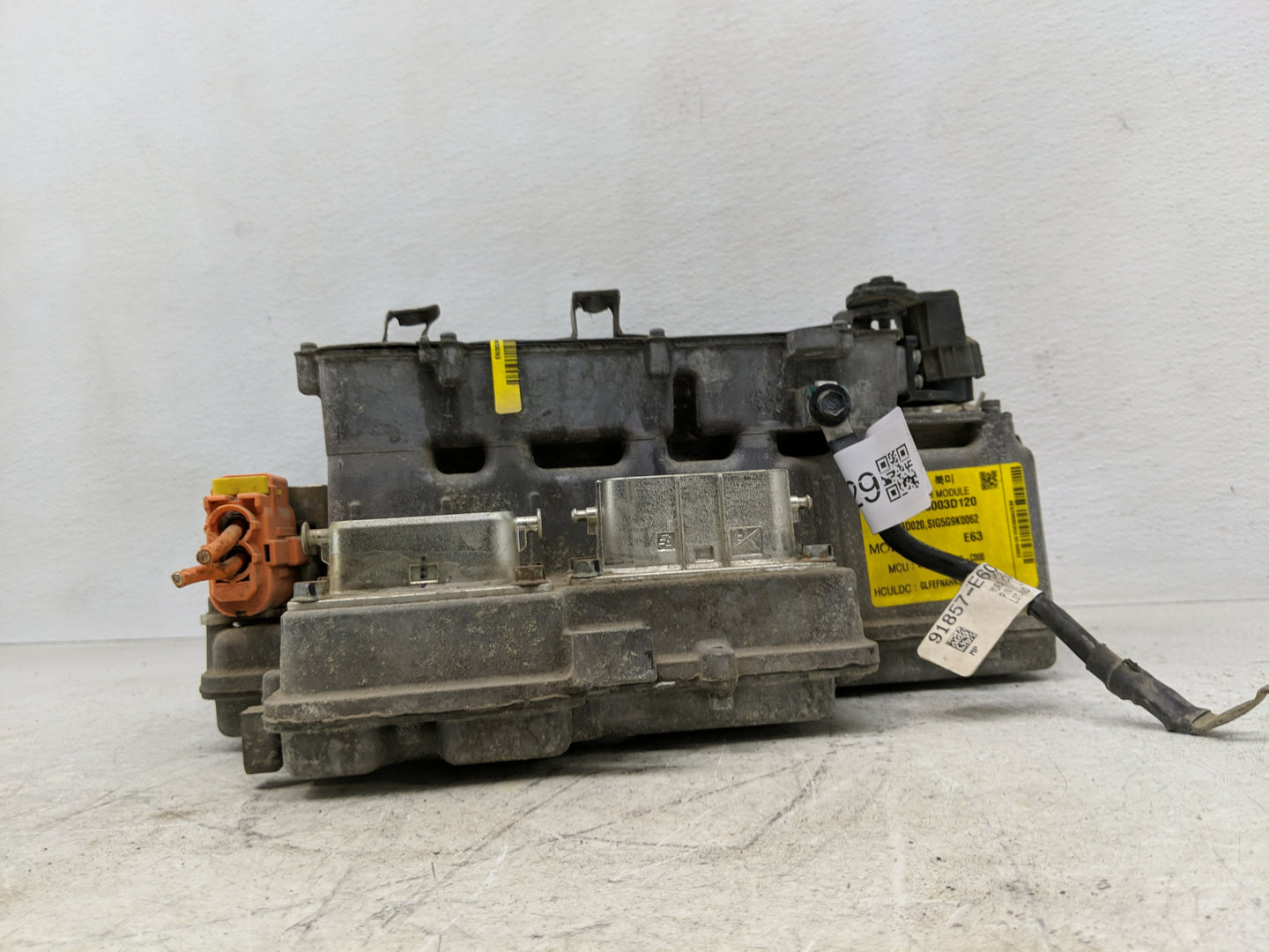 2016 Sonata Ac Dc Power Control Module Accessory Computer Power Inverter - Oemusedautoparts1.com