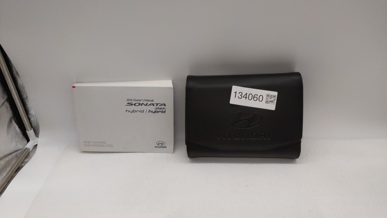2016 Hyundai Sonata Owners Manual Book Guide OEM Used Auto Parts - Oemusedautoparts1.com