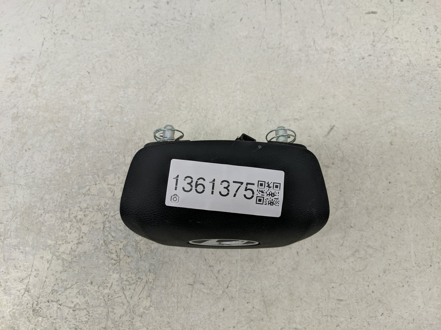 2015-2017 Hyundai Sonata Air Bag Driver Left Steering Wheel Mounted P/N:56900C2000TRY Fits Fits 2015 2016 2017 OEM Used Auto