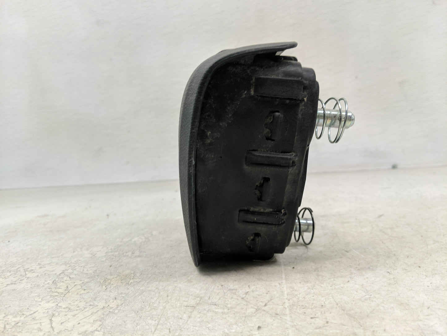 2015-2017 Hyundai Sonata Air Bag Driver Left Steering Wheel Mounted P/N:56900C2000TRY Fits Fits 2015 2016 2017 OEM Used Auto