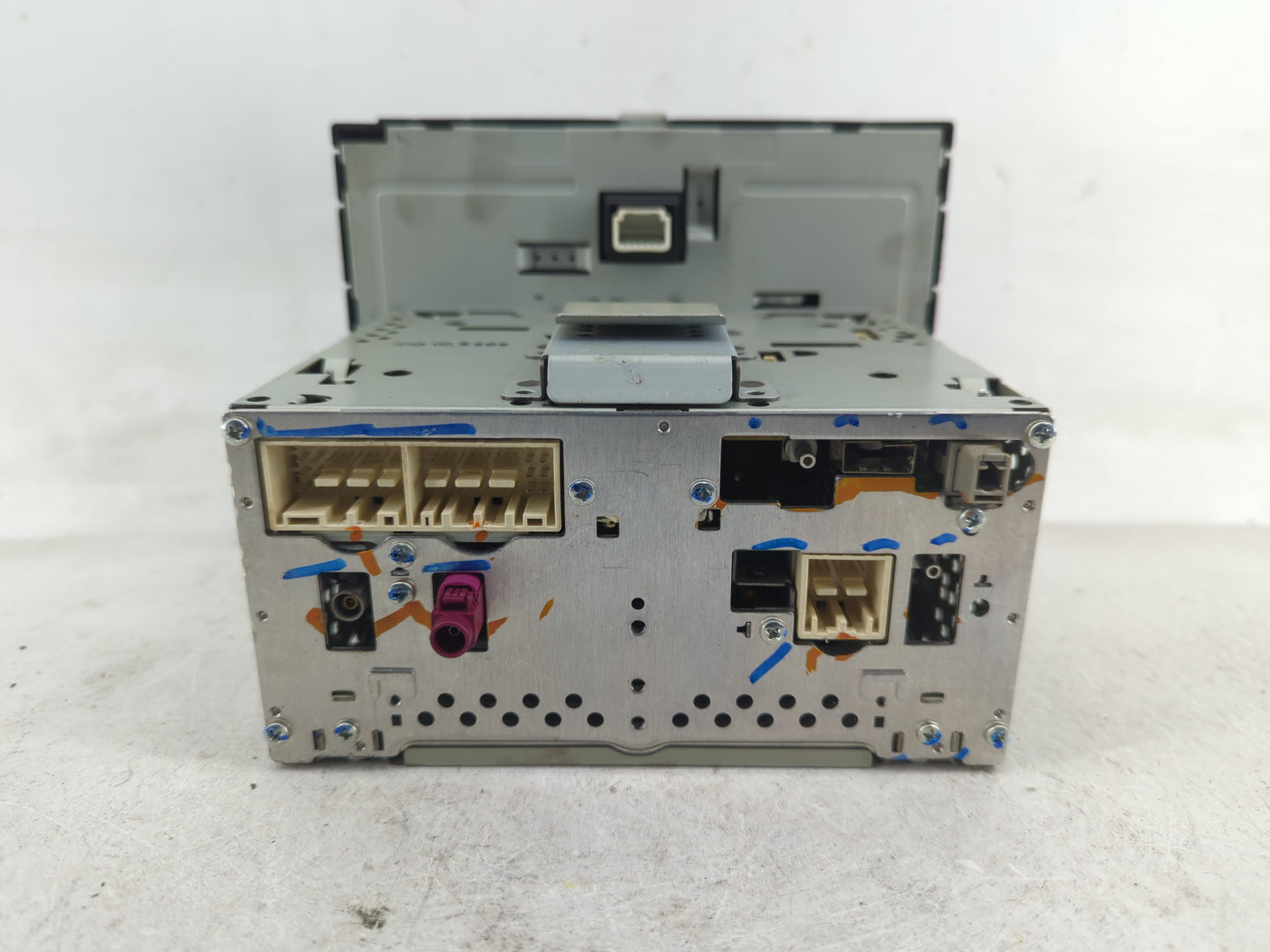2016-2017 Hyundai Sonata Radio AM FM Cd Player Receiver Replacement P/N:96160-C20004X Fits Fits 2016 2017 OEM Used Auto Part