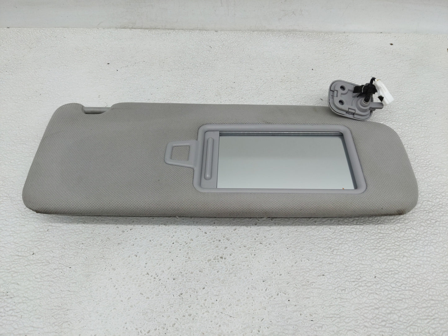 2016-2019 Hyundai Sonata Sun Visor Shade Replacement Passenger Right Mirror Fits Fits 2016 2017 2018 2019 OEM Used Auto Part