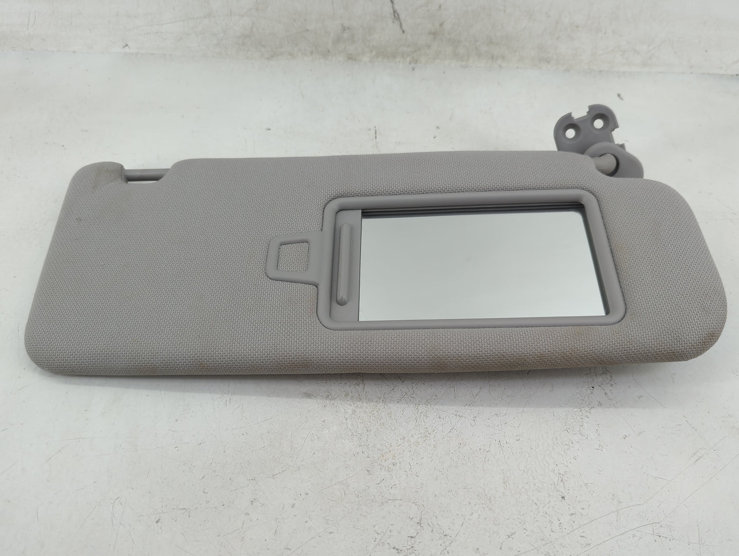 2015-2019 Hyundai Sonata Sun Visor Shade Replacement Passenger Right Mirror Fits Fits 2015 2016 2017 2018 2019 OEM Used Auto
