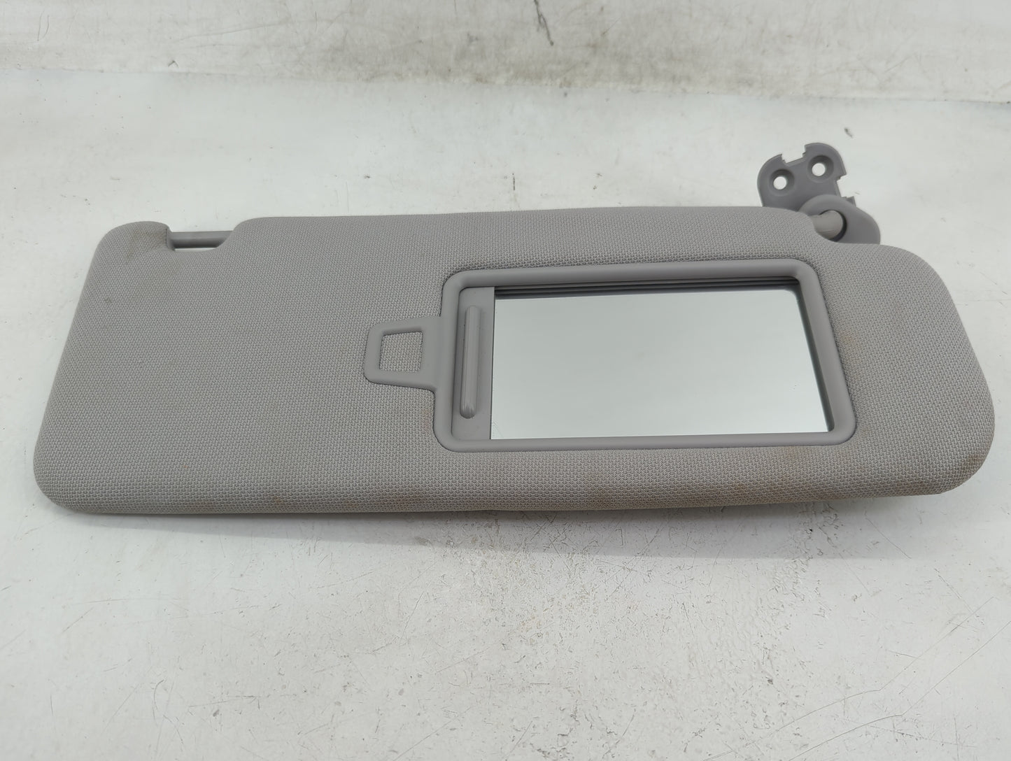 2015-2019 Hyundai Sonata Sun Visor Shade Replacement Passenger Right Mirror Fits Fits 2015 2016 2017 2018 2019 OEM Used Auto