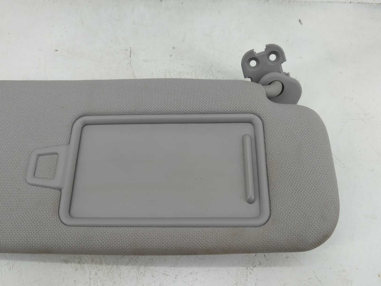 2015-2019 Hyundai Sonata Sun Visor Shade Replacement Passenger Right Mirror Fits Fits 2015 2016 2017 2018 2019 OEM Used Auto