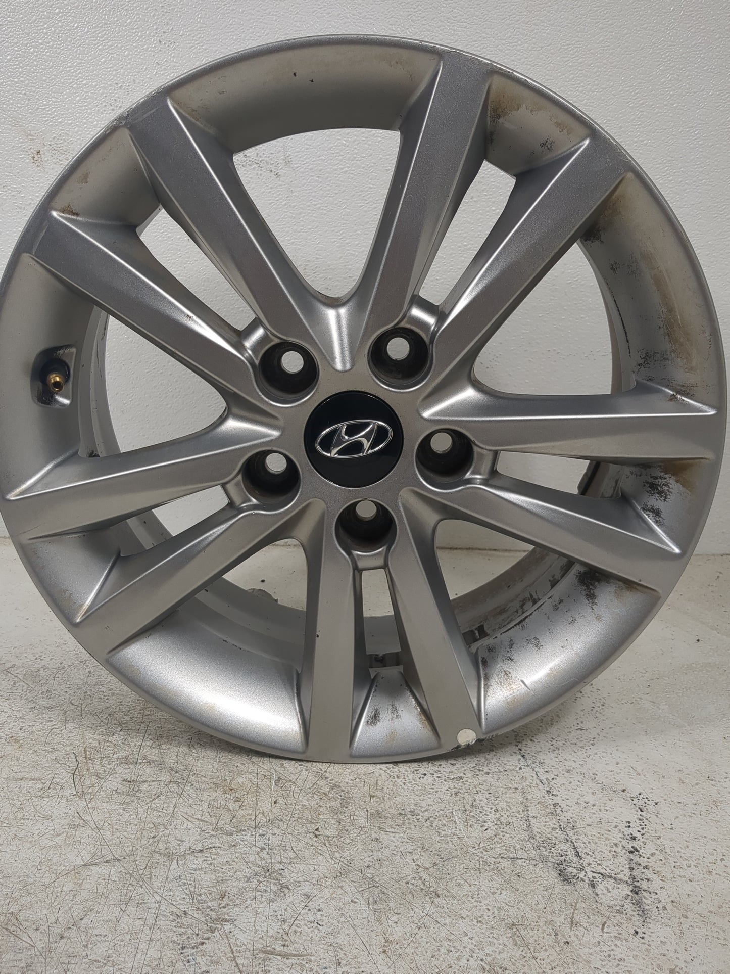 2015-2017 Hyundai Sonata Oem Wheel Rim - Oemusedautoparts1.com