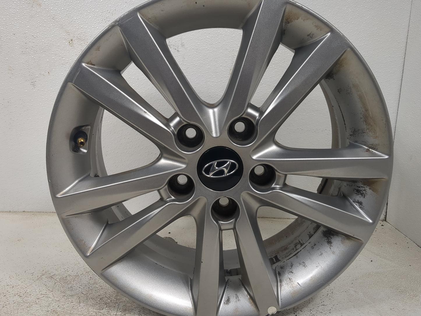 2015-2017 Hyundai Sonata Oem Wheel Rim - Oemusedautoparts1.com