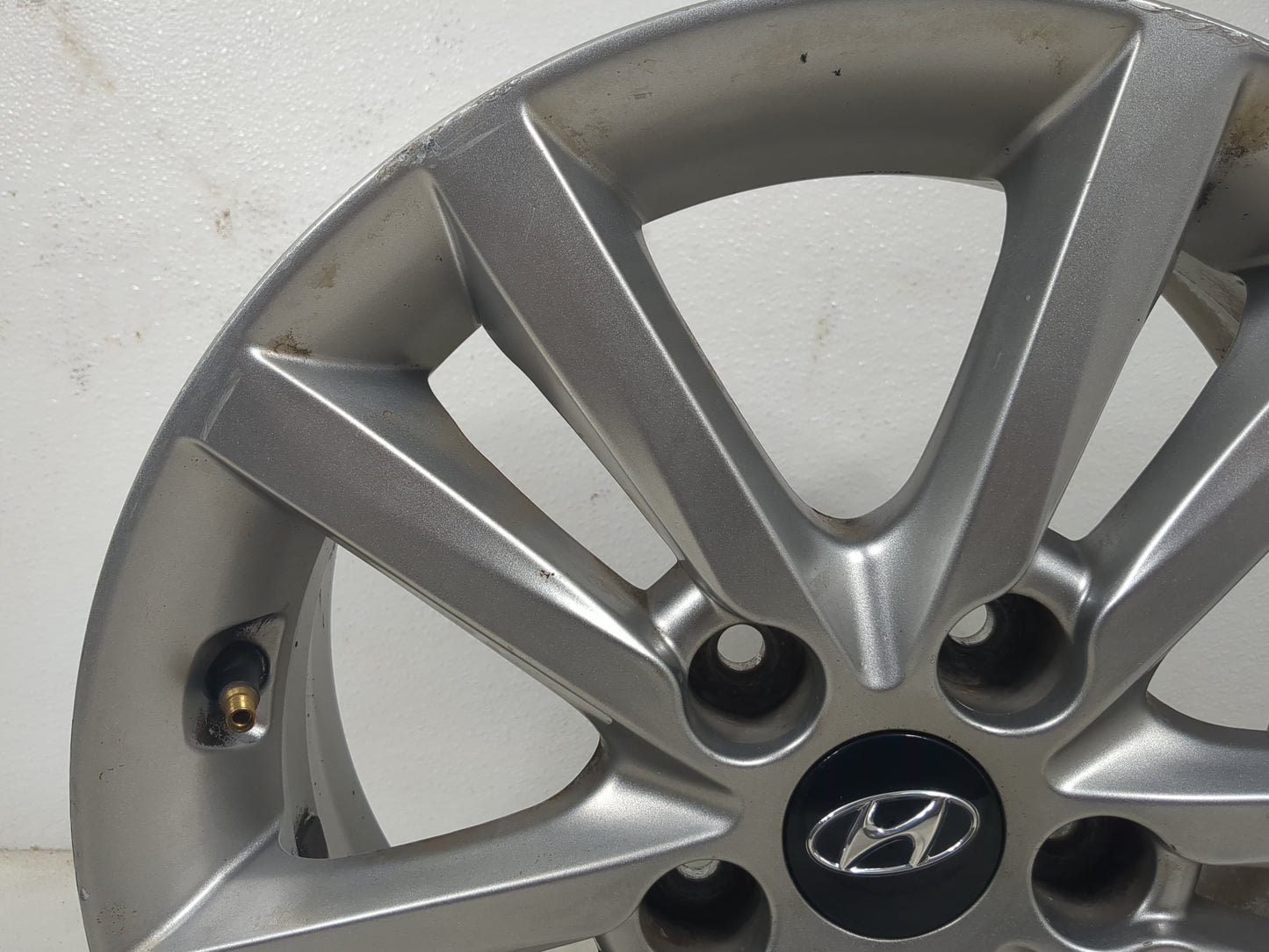 2015-2017 Hyundai Sonata Oem Wheel Rim - Oemusedautoparts1.com