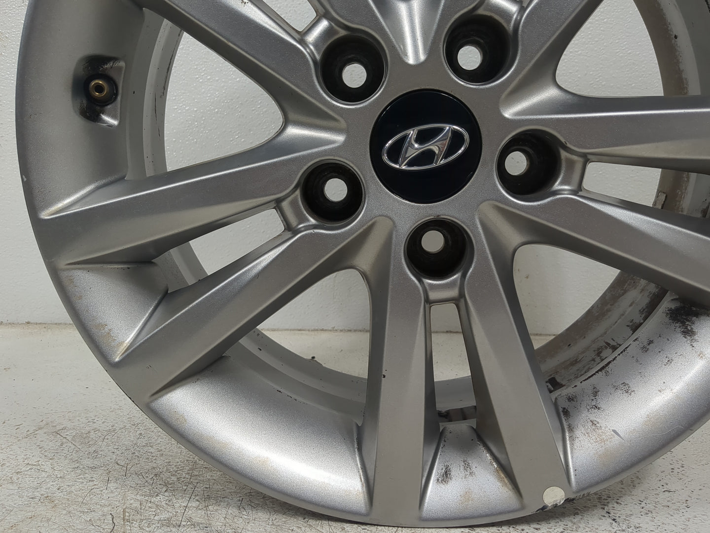 2015-2017 Hyundai Sonata Oem Wheel Rim - Oemusedautoparts1.com