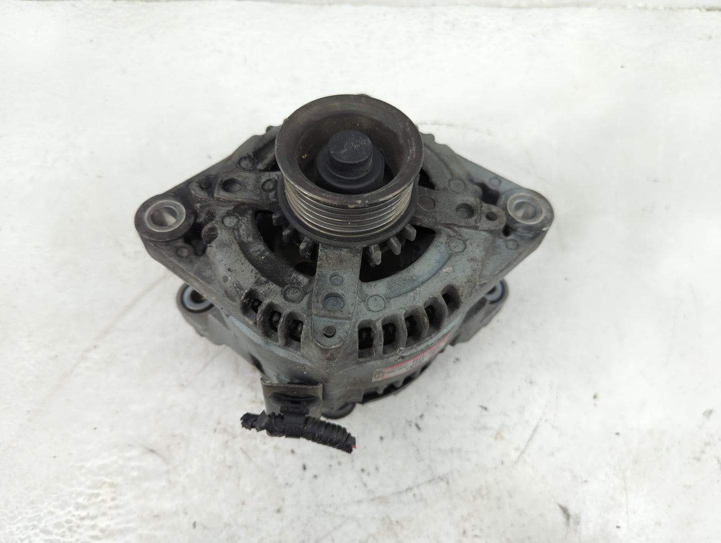 2015-2019 Hyundai Sonata Alternator Replacement Generator Charging Assembly Engine OEM P/N:37300-2G061 Fits OEM Used Auto Pa