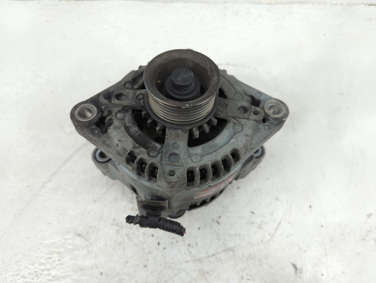 2015-2019 Hyundai Sonata Alternator Replacement Generator Charging Assembly Engine OEM P/N:37300-2G061 Fits OEM Used Auto Pa