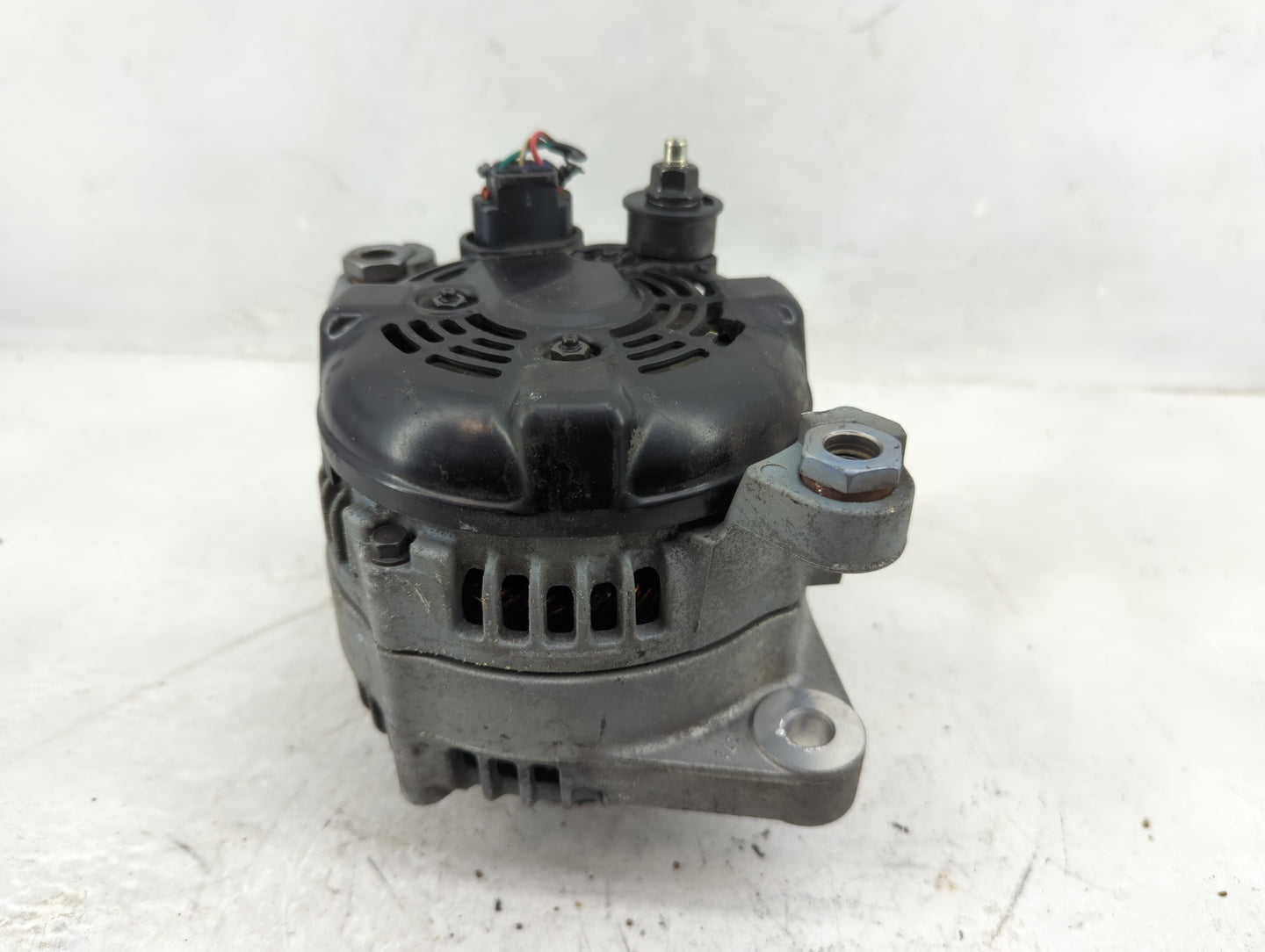 2015-2019 Hyundai Sonata Alternator Replacement Generator Charging Assembly Engine OEM P/N:37300-2G061 Fits OEM Used Auto Pa