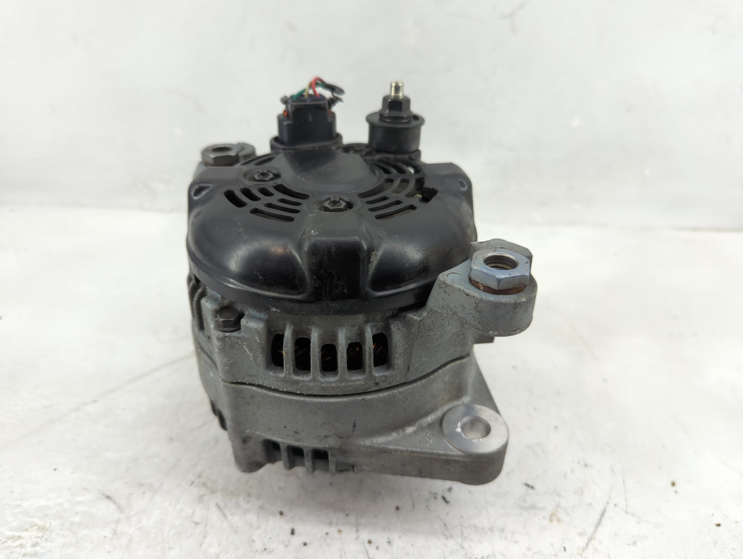 2015-2019 Hyundai Sonata Alternator Replacement Generator Charging Assembly Engine OEM P/N:37300-2G061 Fits OEM Used Auto Pa