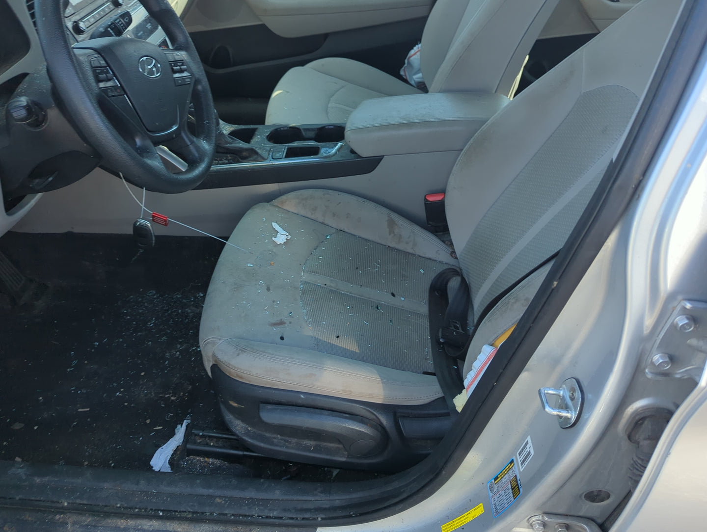2015-2017 Hyundai Sonata Driver Front Seat Oem - Oemusedautoparts1.com