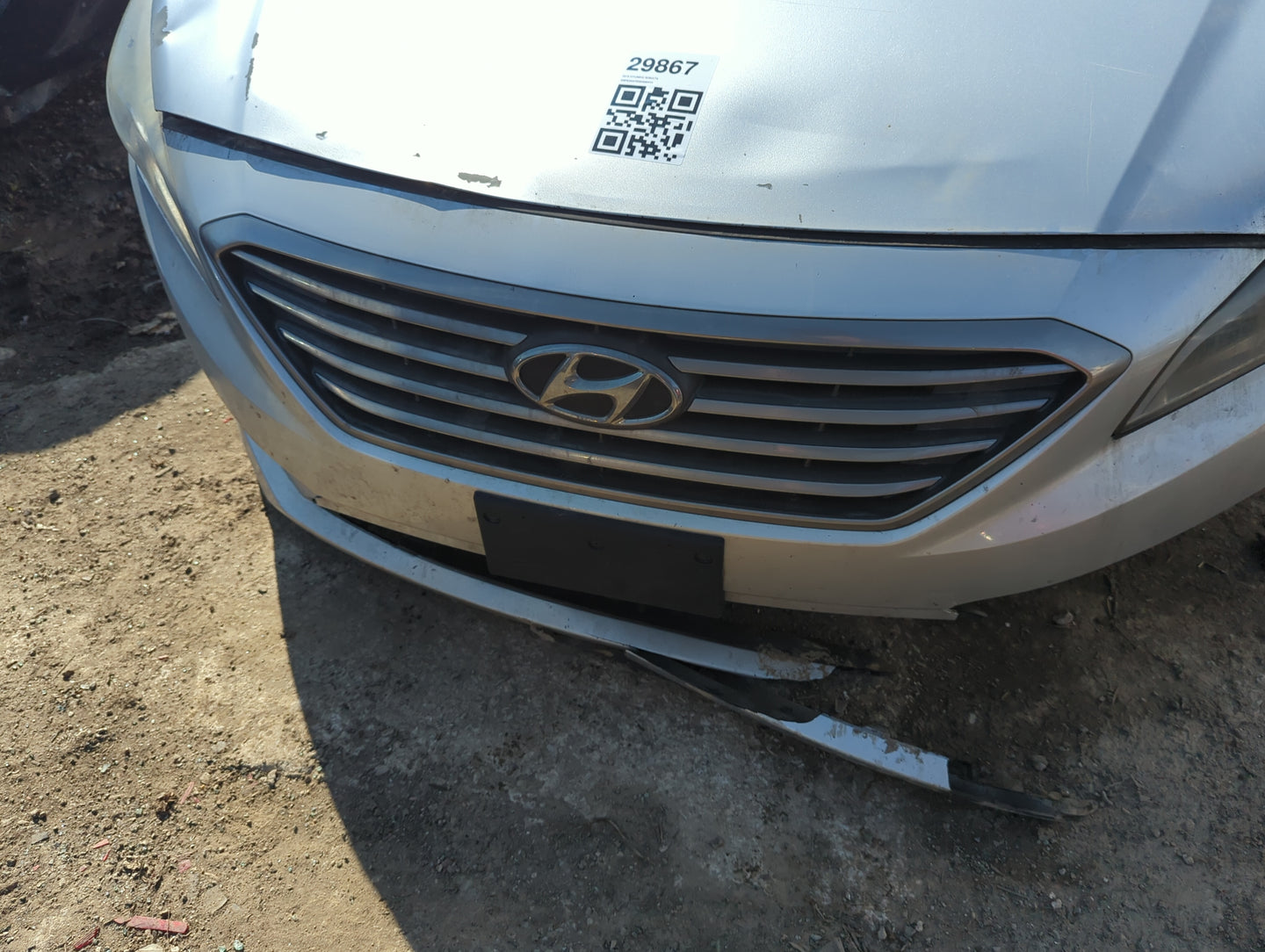 2015-2017 Hyundai Sonata Front Grille Bumper Not Included - Oemusedautoparts1.com