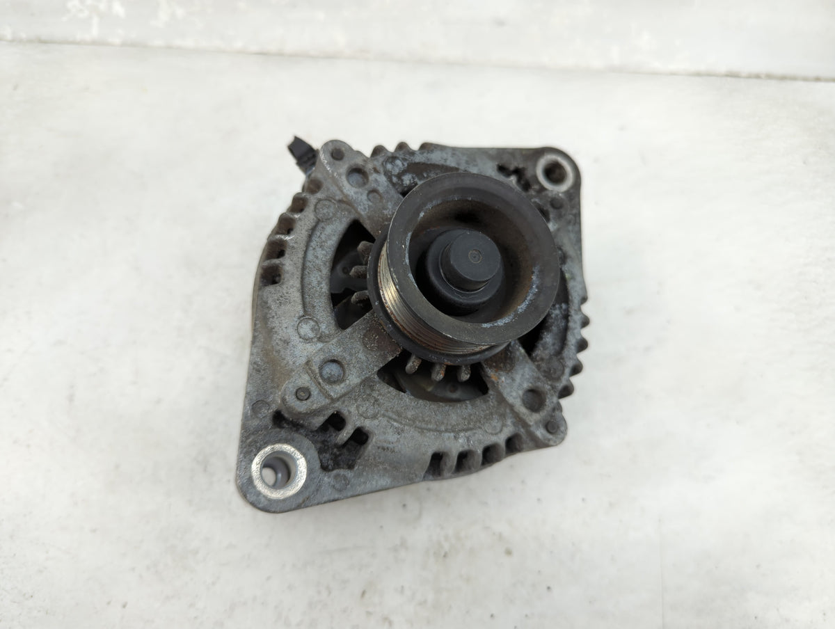 2015-2019 Hyundai Sonata Alternator Replacement Generator Charging Assembly Engine OEM P/N:37300-2G061 TN104211-8790 Fits OE