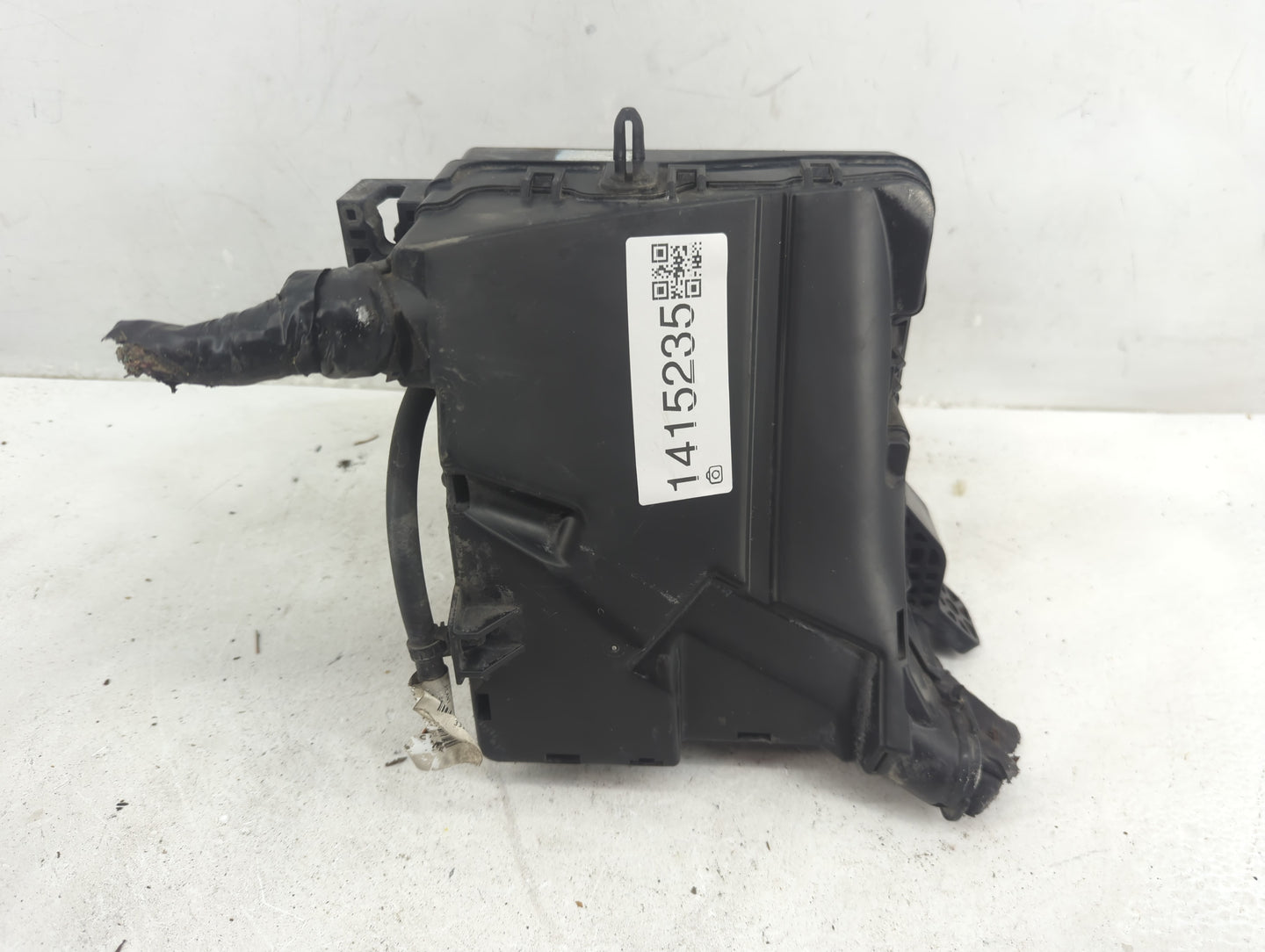 2016-2017 Hyundai Sonata Fusebox Fuse Box Panel Relay Module P/N:91950-C1820 Fits Fits 2016 2017 OEM Used Auto Parts - Oemus