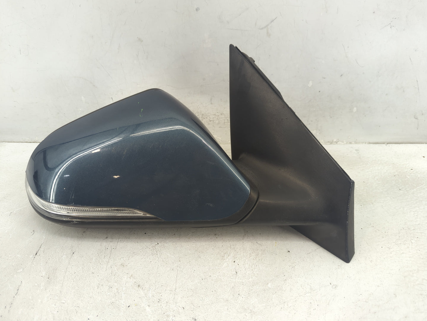 2016 Hyundai Sonata Passenger Side View Mirror - Right Door Mirror OEM Used - Oemusedautoparts1.com