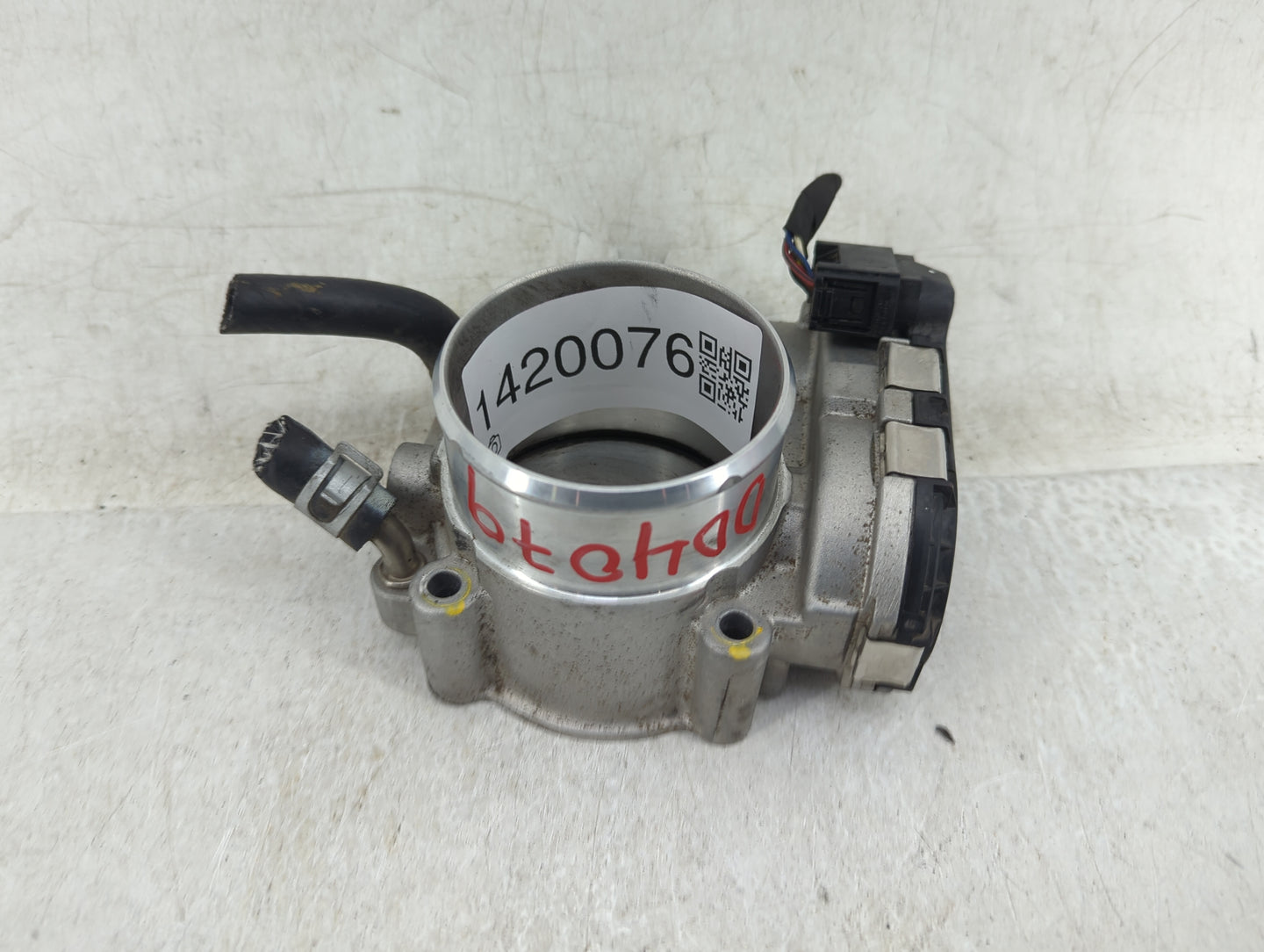 2015-2019 Hyundai Sonata Throttle Body P/N:35100-2G600 Fits Fits 2015 2016 2017 2018 2019 2020 2021 OEM Used Auto Parts - Oe