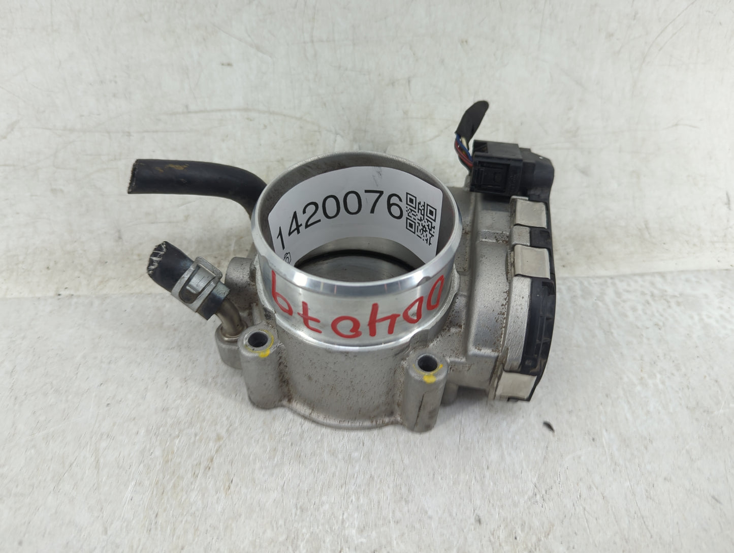 2015-2019 Hyundai Sonata Throttle Body P/N:35100-2G600 Fits Fits 2015 2016 2017 2018 2019 2020 2021 OEM Used Auto Parts - Oe