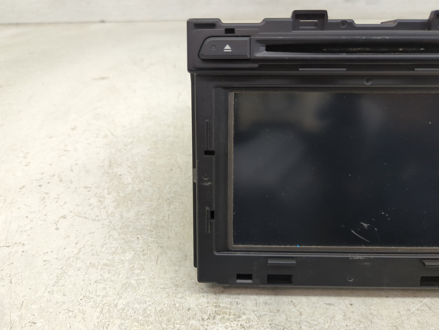 2016-2017 Hyundai Sonata Radio AM FM Cd Player Receiver Replacement P/N:96160-C20004X Fits Fits 2016 2017 OEM Used Auto Part