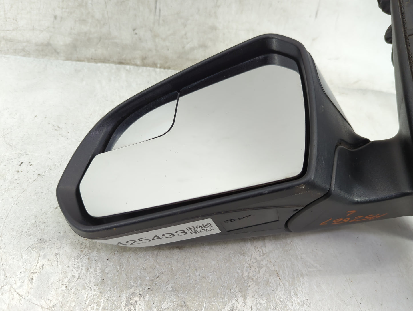 2016 Hyundai Sonata Driver Side View Mirror - Left Door Mirror OEM Used - Oemusedautoparts1.com