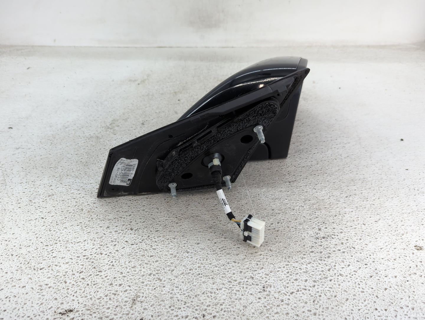 2016 Hyundai Sonata Passenger Side View Mirror - Right Door Mirror OEM Used - Oemusedautoparts1.com