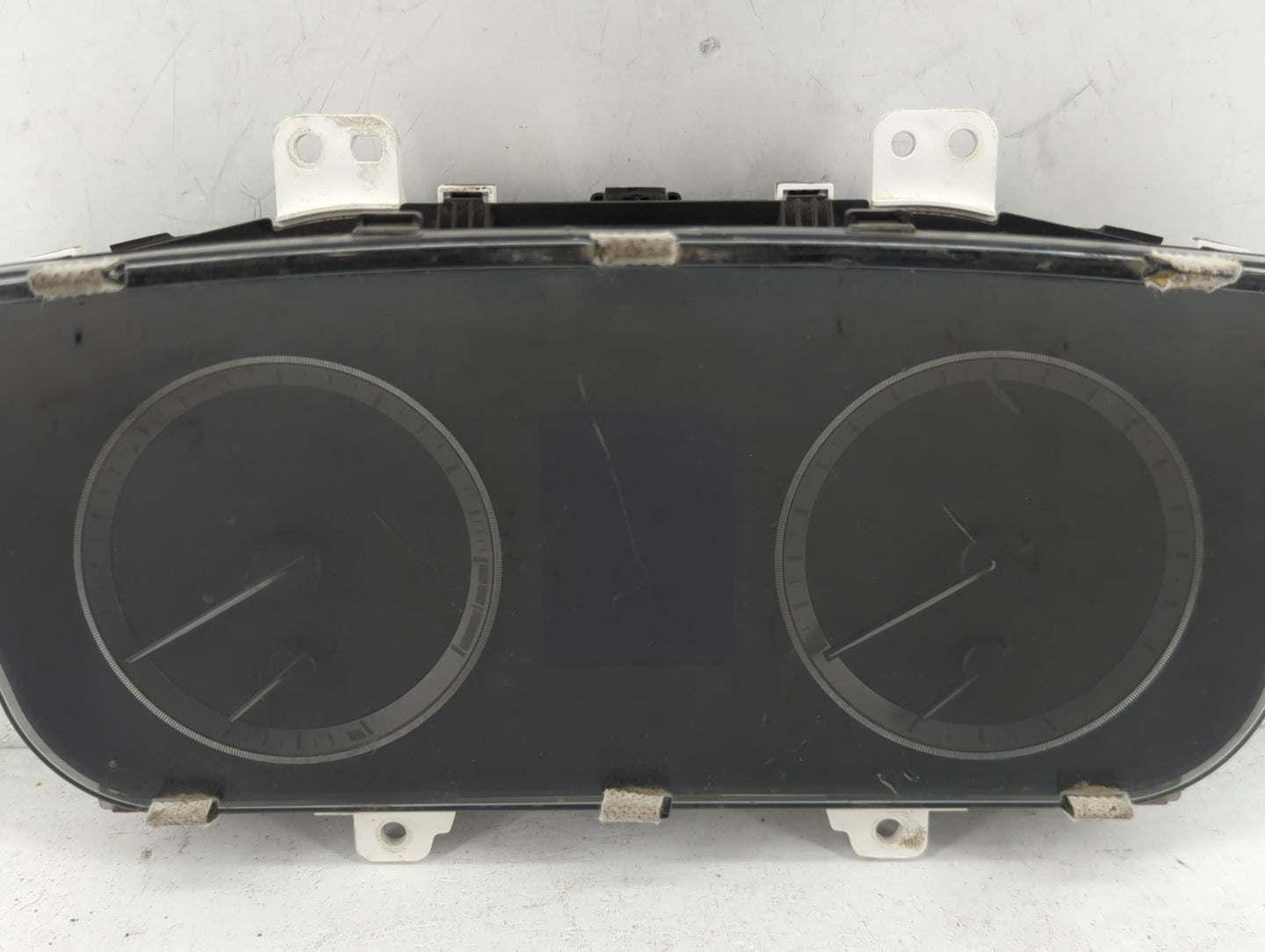2016-2017 Hyundai Sonata Instrument Cluster Speedometer Gauges P/N:94001-C2200 Fits Fits 2016 2017 OEM Used Auto Parts - Oem
