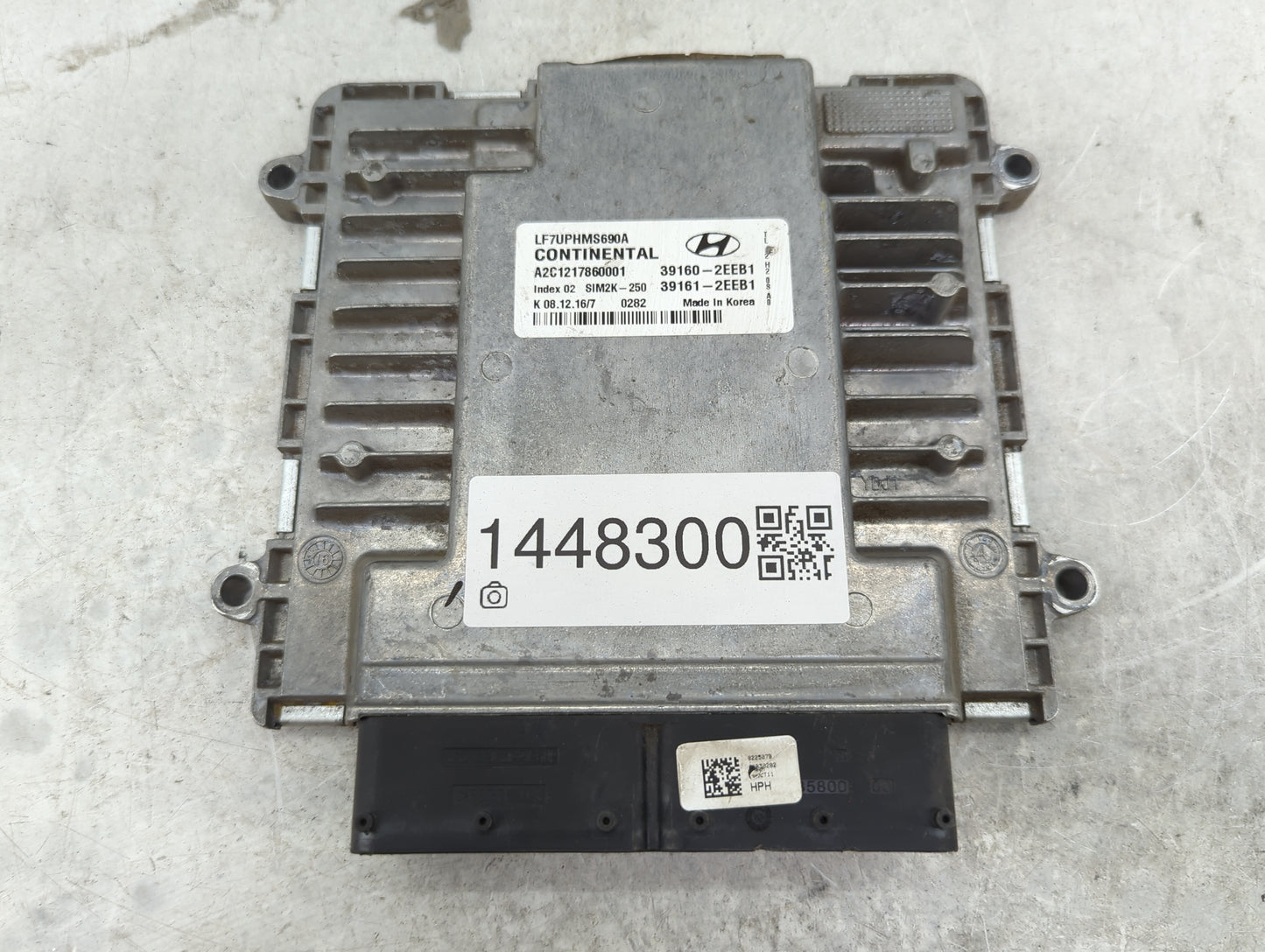 2016-2017 Hyundai Sonata PCM Engine Control Computer ECU ECM PCU OEM P/N:LF7UPHMS690A A2C1217860001 Fits Fits 2016 2017 OEM 