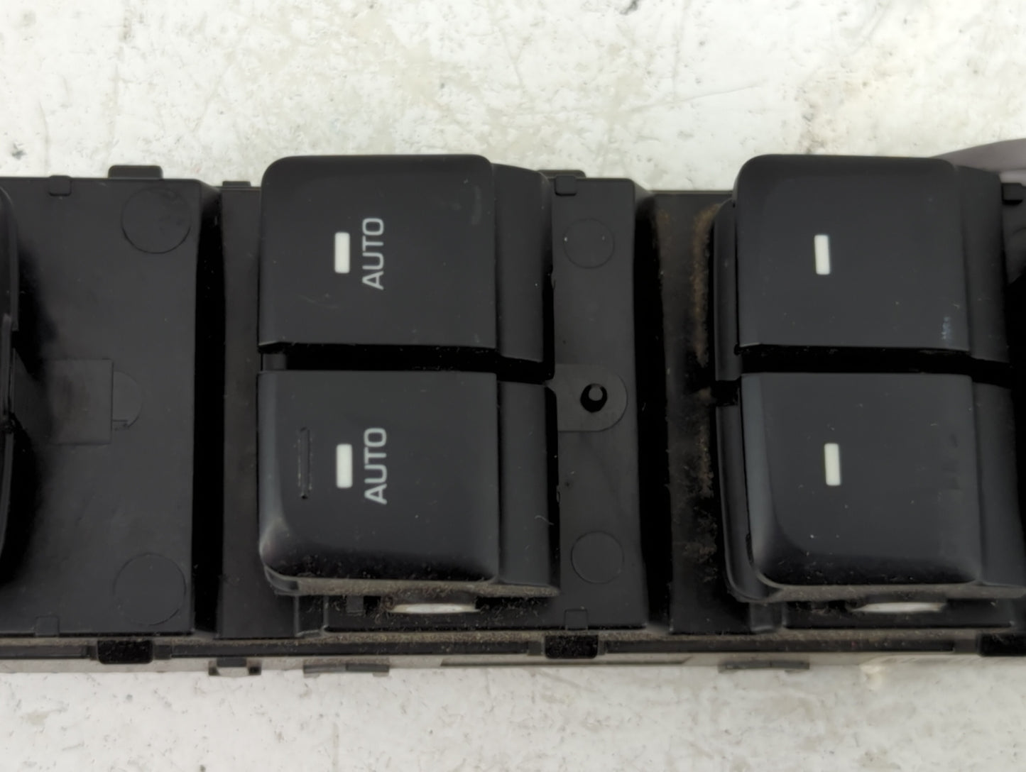 2015-2019 Hyundai Sonata Master Power Window Switch Replacement Driver Side Left P/N:93570-C1010 Fits OEM Used Auto Parts - 