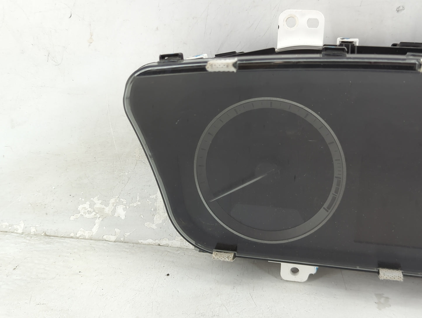 2016-2017 Hyundai Sonata Instrument Cluster Speedometer Gauges P/N:94011-C2200 Miles: Fits Fits 2016 2017 OEM Used Auto Part