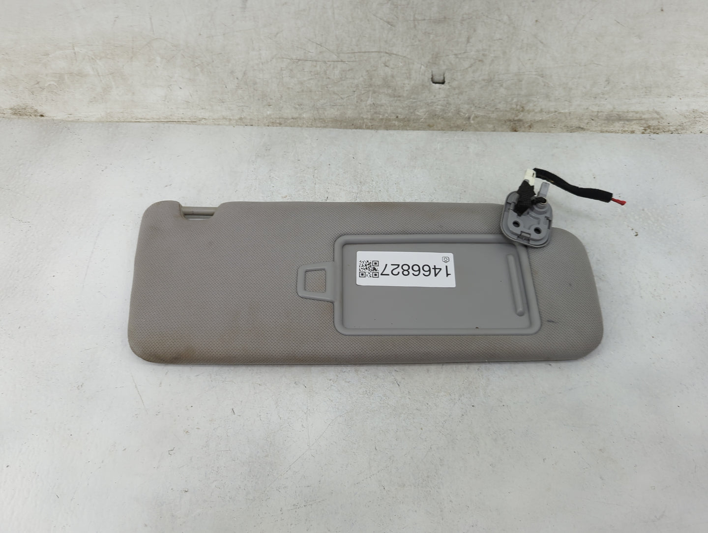 2016 Hyundai Sonata Sun Visor Shade Replacement Passenger Right Mirror Fits OEM Used Auto Parts - Oemusedautoparts1.com