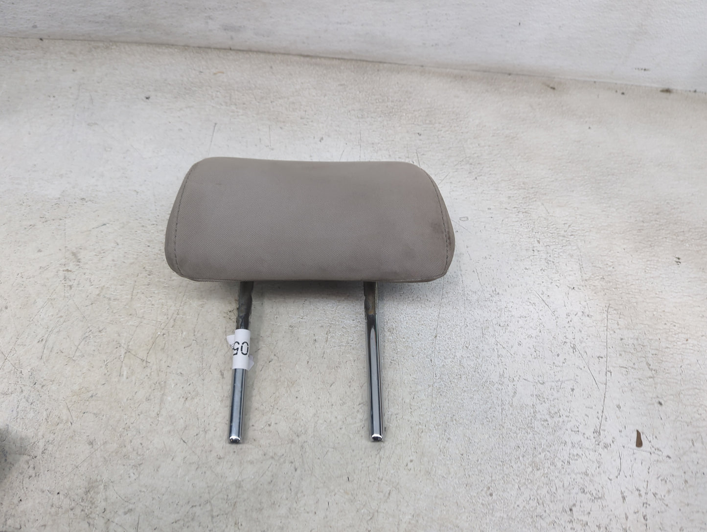 2015-2017 Hyundai Sonata Headrest Head Rest Front Driver Passenger Seat Fits Fits 2015 2016 2017 OEM Used Auto Parts - Oemus