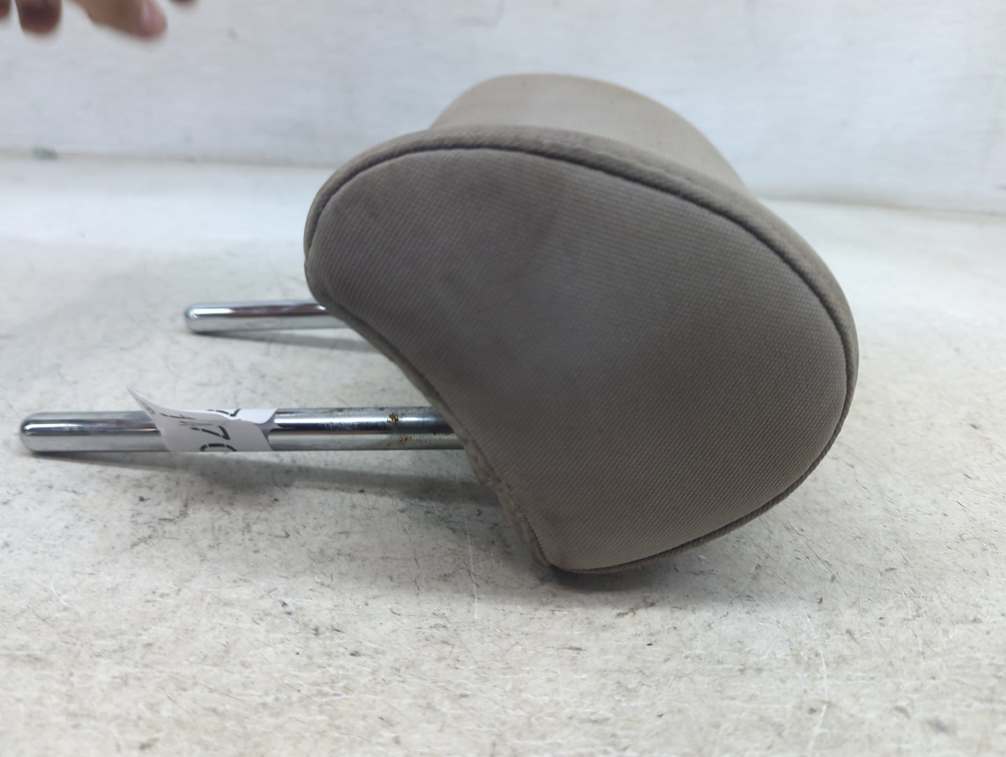 2015-2017 Hyundai Sonata Headrest Head Rest Front Driver Seat Beige - Oemusedautoparts1.com