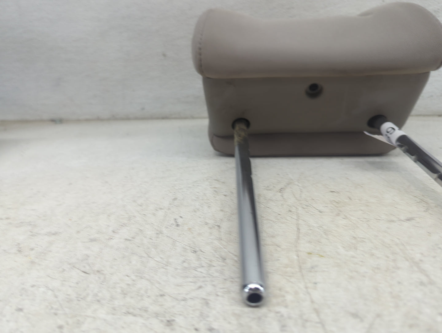 2016 Hyundai Sonata Headrest Head Rest Front Driver Passenger Seat Fits OEM Used Auto Parts - Oemusedautoparts1.com