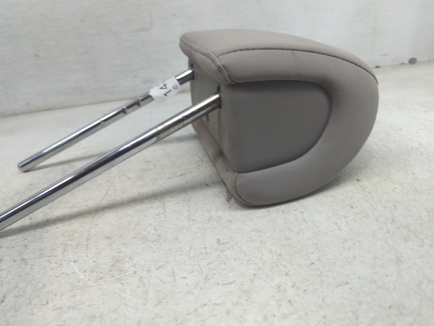 2016 Hyundai Sonata Headrest Head Rest Front Driver Passenger Seat Fits OEM Used Auto Parts - Oemusedautoparts1.com