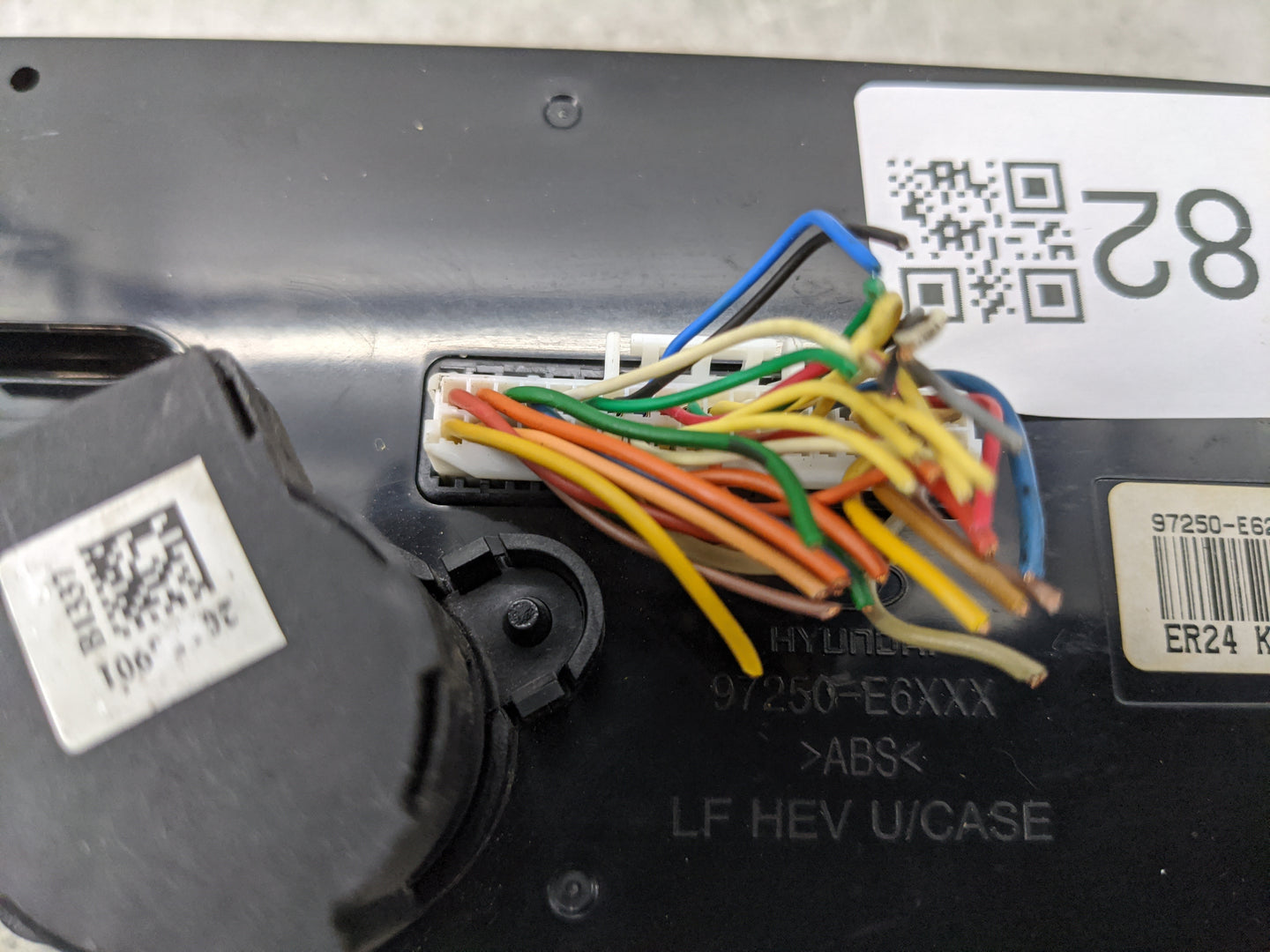 2016-2017 Hyundai Sonata Climate Control Module Temperature AC/Heater Replacement P/N:97250-E6240 ER24 KJL4447 Fits Fits 201