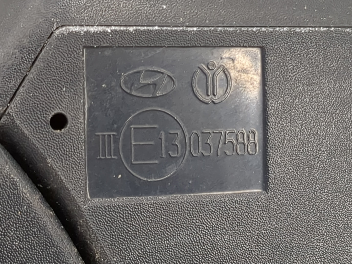 2016-2017 Hyundai Sonata Passenger Side View Mirror - Right Door Mirror OEM Used - Oemusedautoparts1.com