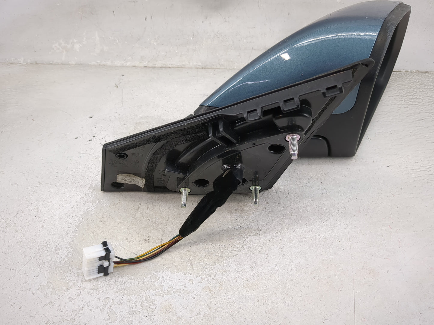 2016-2017 Hyundai Sonata Passenger Side View Mirror - Right Door Mirror OEM Used - Oemusedautoparts1.com