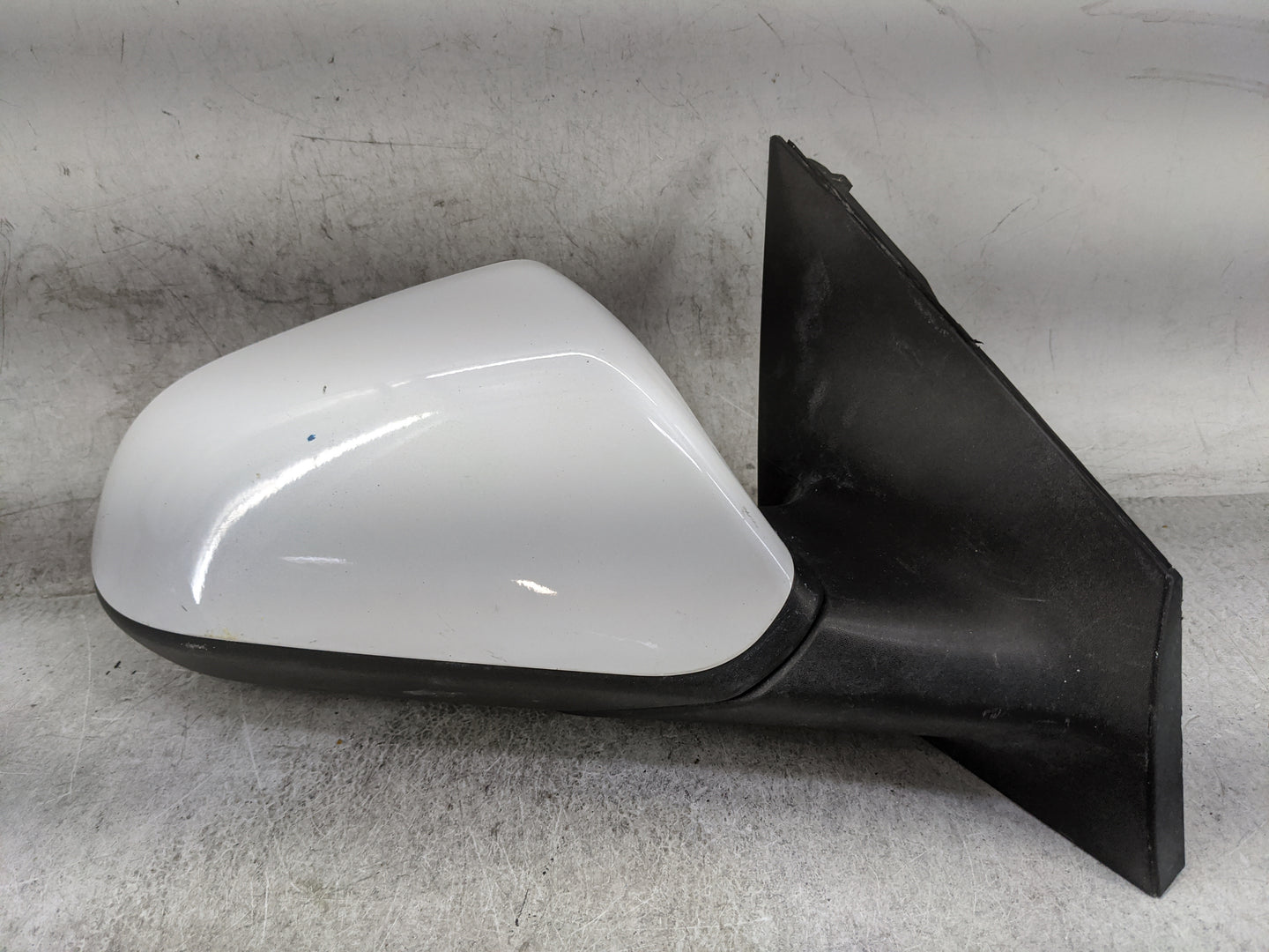 2016 Hyundai Sonata Passenger Side View Mirror - Right Door Mirror OEM Used - Oemusedautoparts1.com
