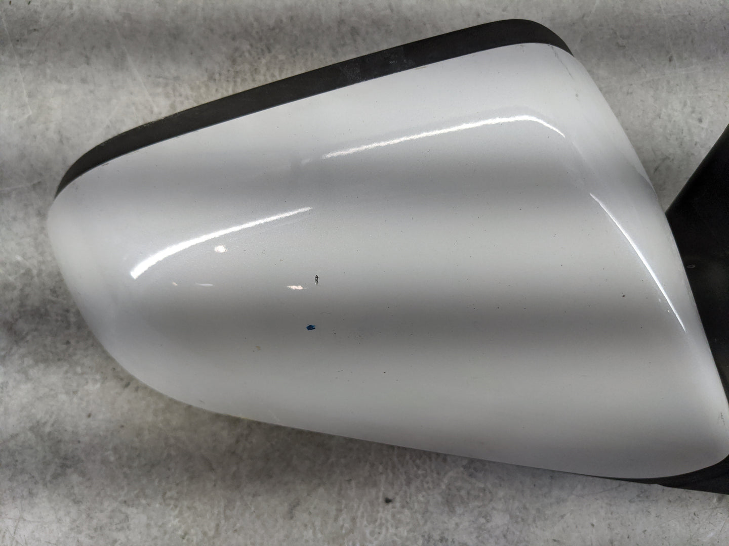 2016 Hyundai Sonata Passenger Side View Mirror - Right Door Mirror OEM Used - Oemusedautoparts1.com