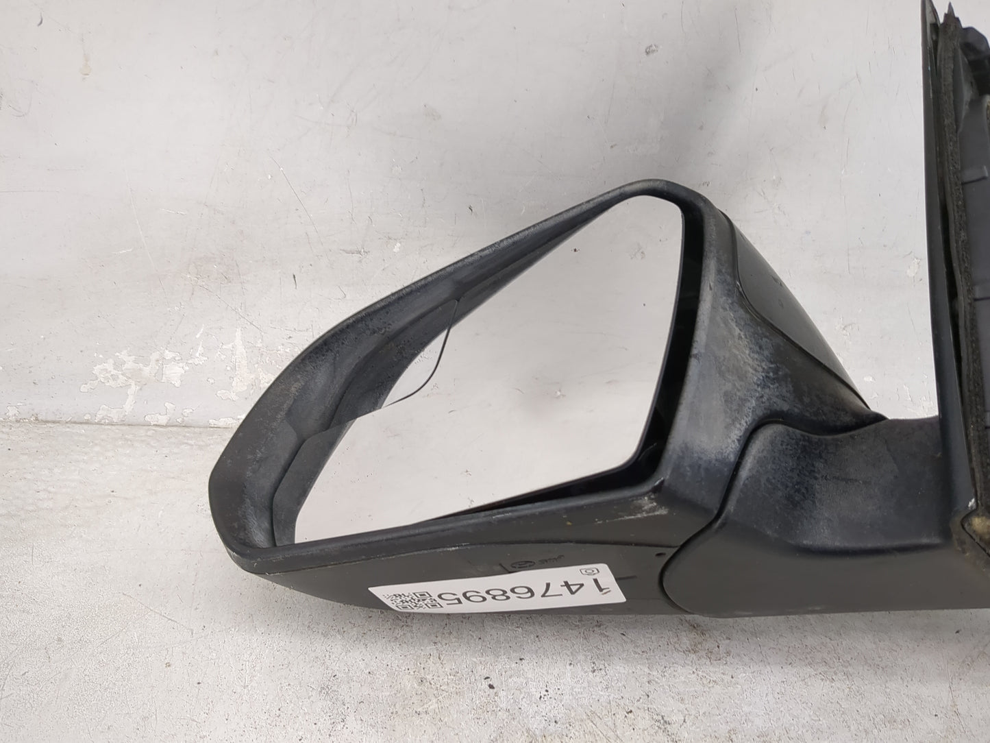 2016 Hyundai Sonata Driver Side View Mirror - Left Door Mirror OEM Used - Oemusedautoparts1.com
